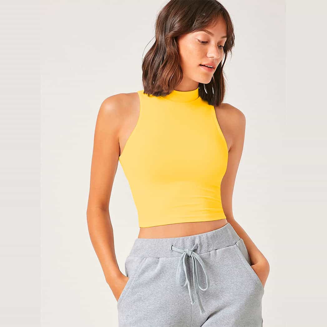 CROP TOP SIN MANGAS CUELLO TORTUGA
