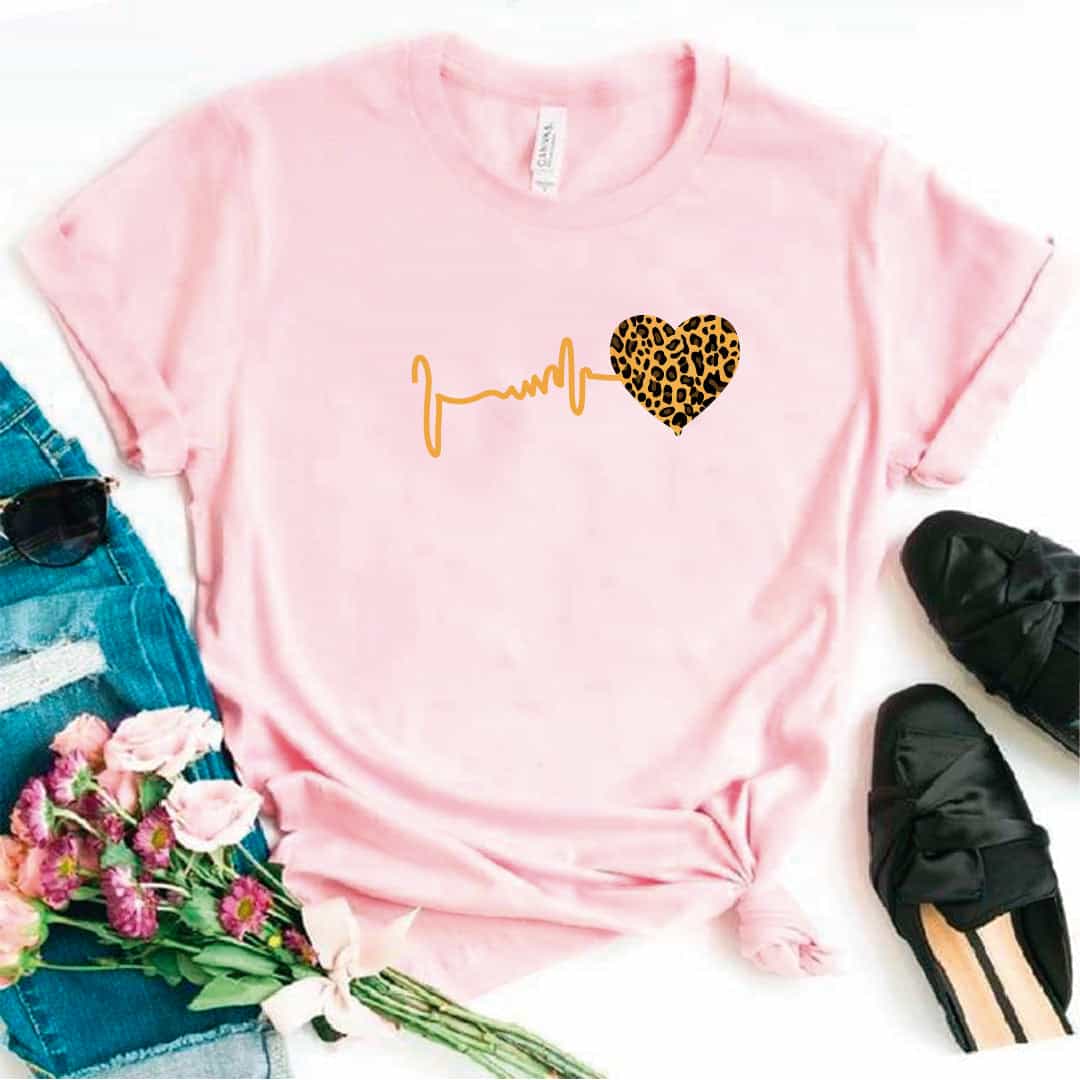 Camisa estampada en algodon para mujer tipo T- shirt pulso corazon tigrillo