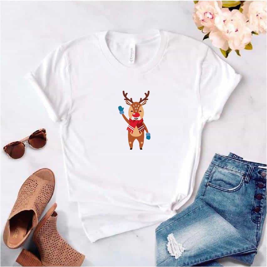 Camisa estampada tipo T-shirt de polialgodon (navidad) reno con bufanda y guantes