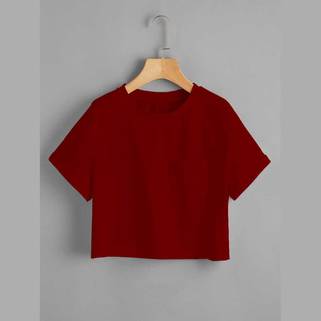 Camiseta corta unicolor con bolsillo