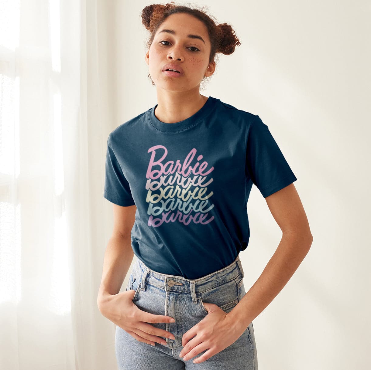Camisetas Barbie letras de colores pastel: Moda Retro en Algodón 100% Estampado — foto 1