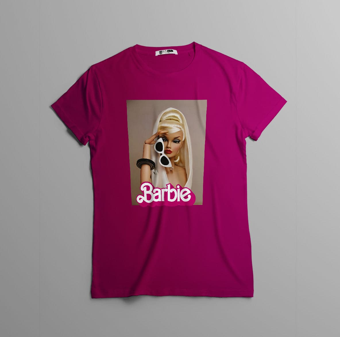Camisetas Barbie diva con lentes: Moda Retro en Algodón 100% Estampado — foto 7