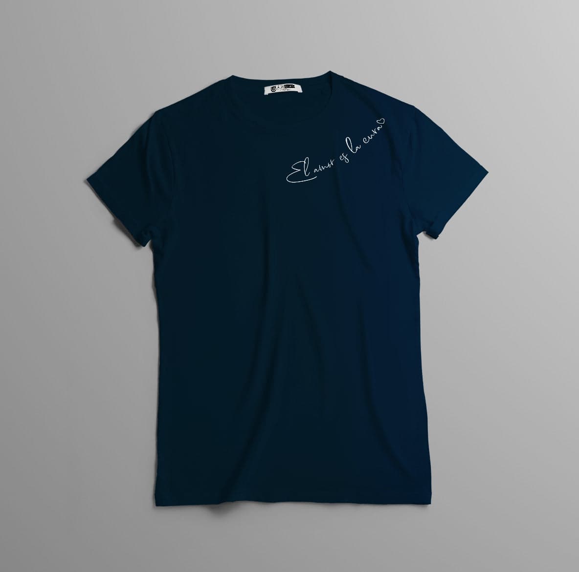 Camiseta 'Amor Sanador' - Encuentra la Curación en el Amor en Algodón Inspirador — foto 4