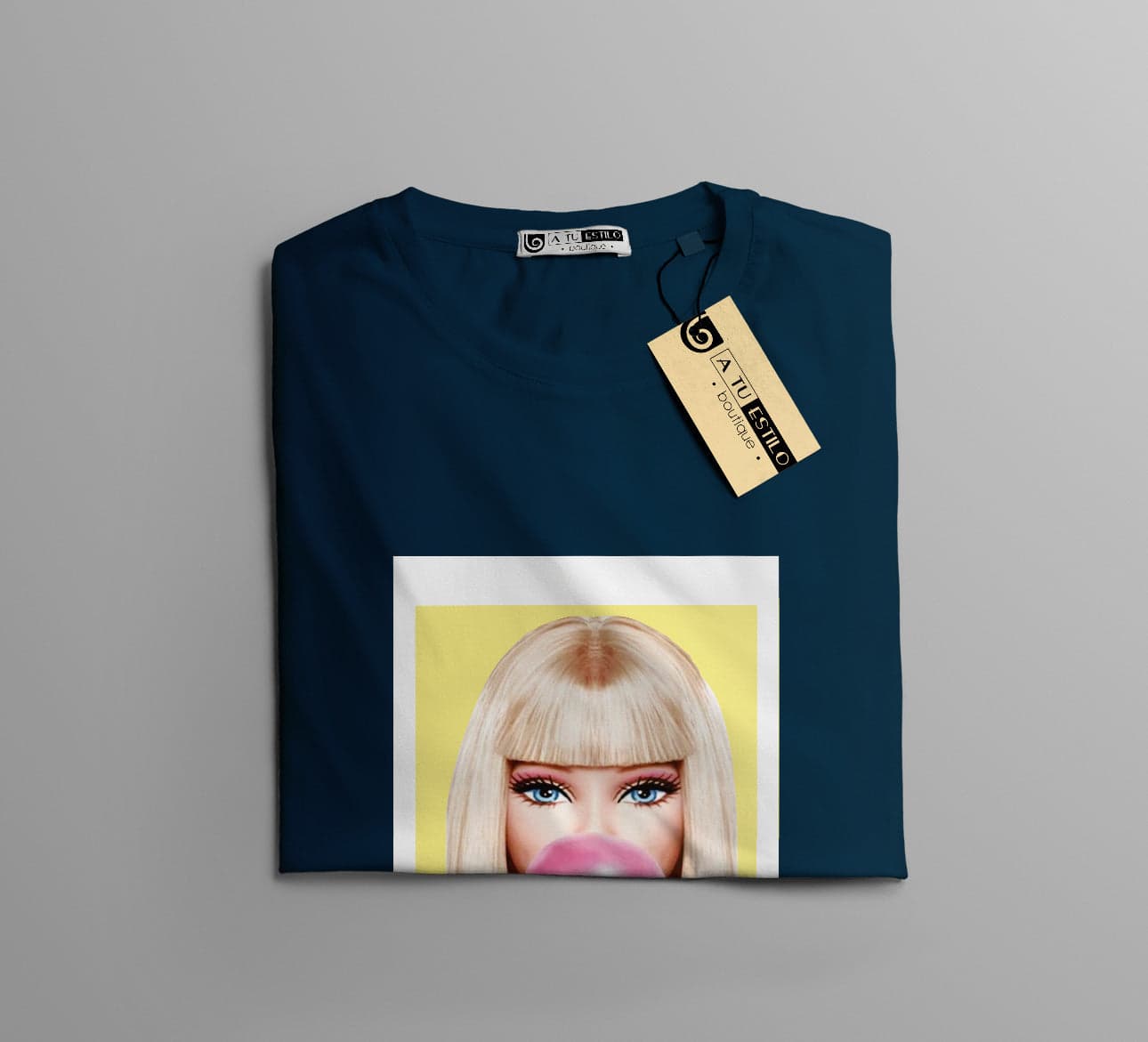 Camisetas Barbie fondo amarillo chicle: Moda Retro en Algodón 100% Estampado — foto 11