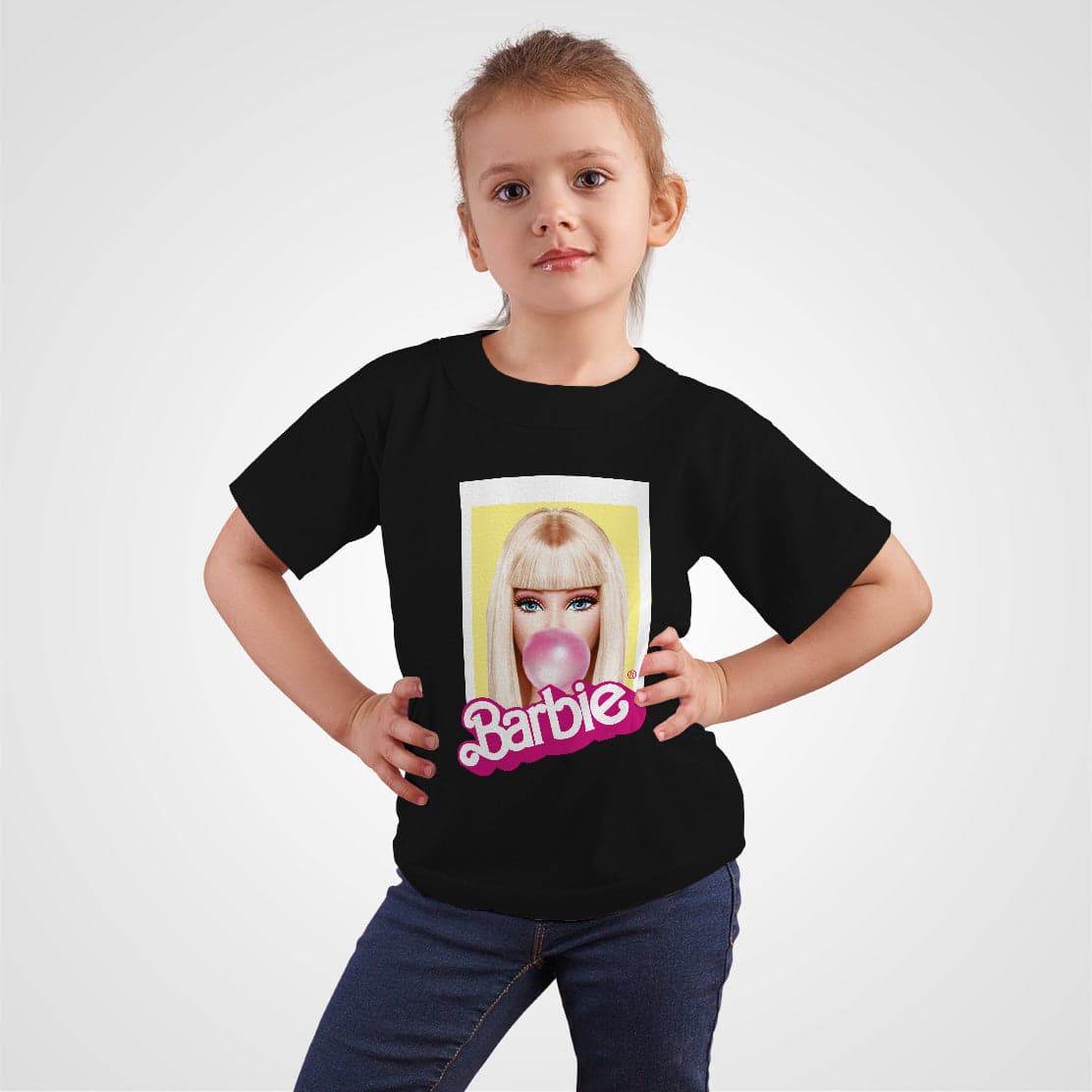 Camisetas Barbie fondo amarillo chicle: Moda Retro en Algodón 100% Estampado — foto 19