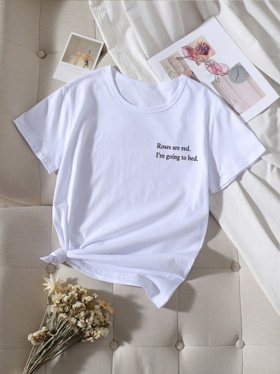 Camiseta Poética 'Roses Are Red' - Dulces Sueños en Algodón Suave — foto 1