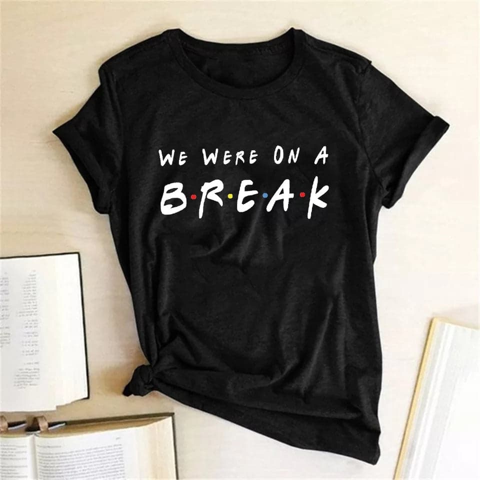 Camisetas estampada tipo T- shirt WE WERE ON A BREAK FRIENDS — foto 2