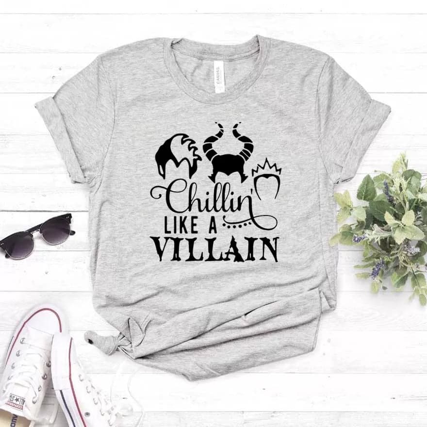 Camiseta estampada tipo T-shirt Chillin Like A Villain — foto 2