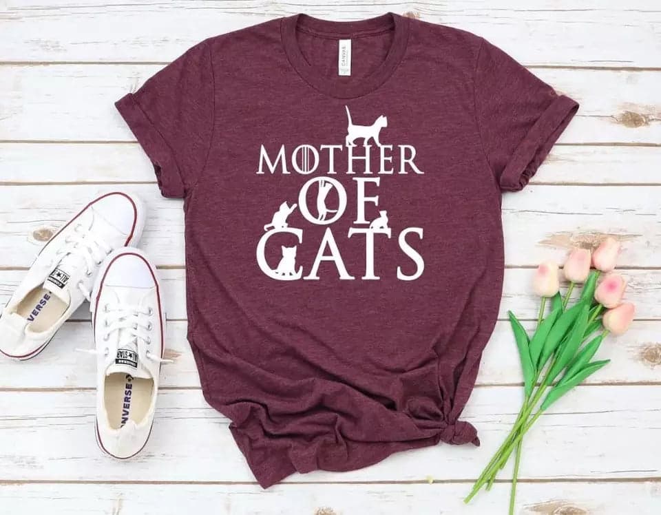 Camisetas estampada tipo T-shirt  MOTHER OF CATS — foto 2
