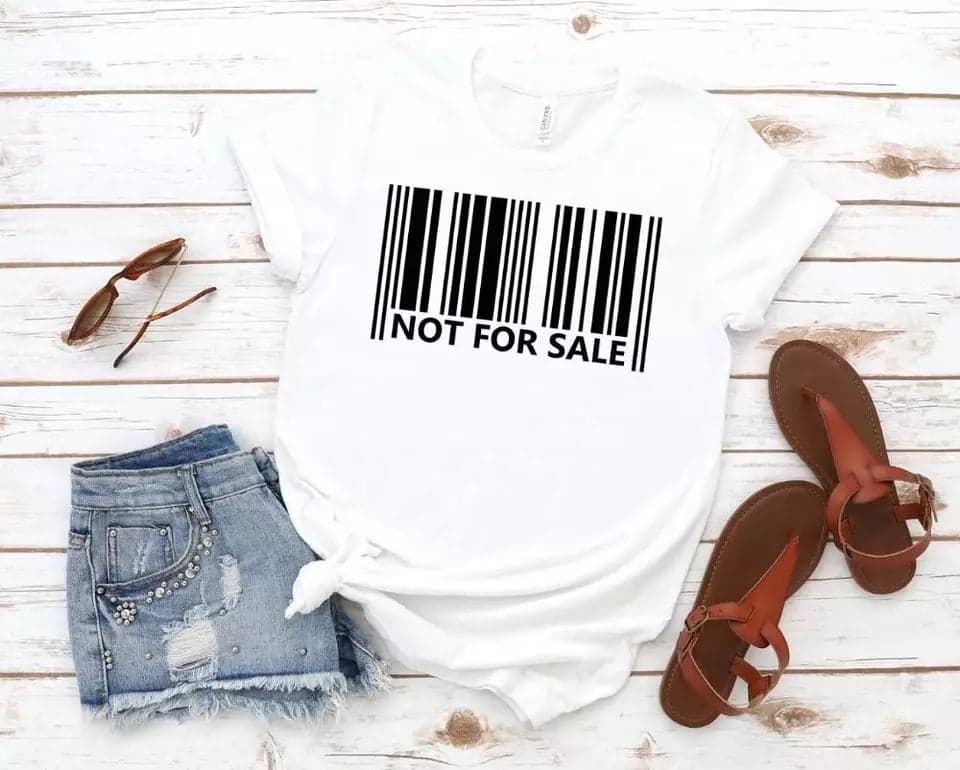 Camisa estampada tipo T-shirt  NOT FOR SALE — foto 1