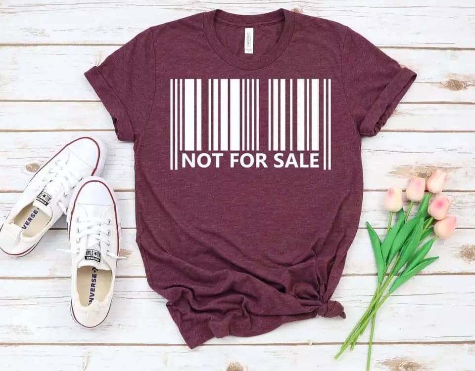 Camisa estampada tipo T-shirt  NOT FOR SALE — foto 2