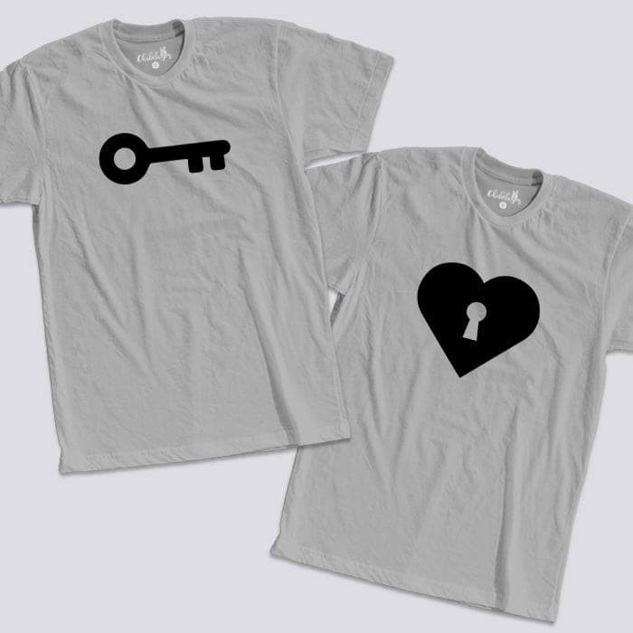 Camiseta estampada T- shirt Pareja Corazón y llave — foto 1