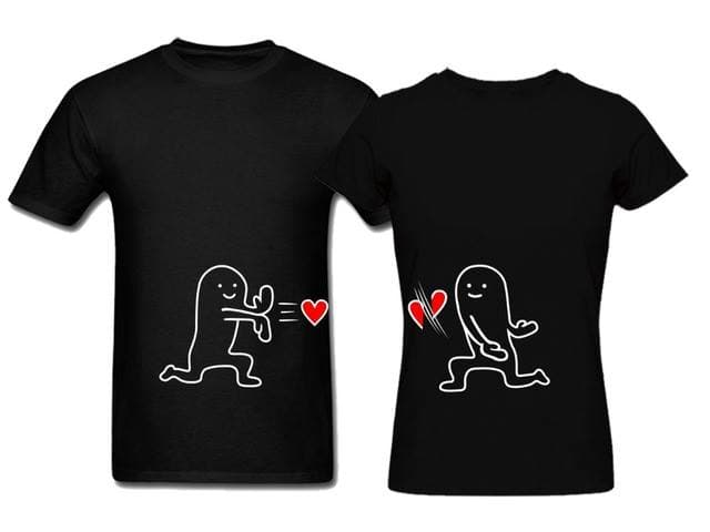 Camiseta estampada T-shirt Corazón cortado — foto 1