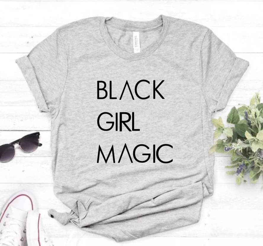 Camiseta estampada T-shirt Black Girl Magic — foto 5
