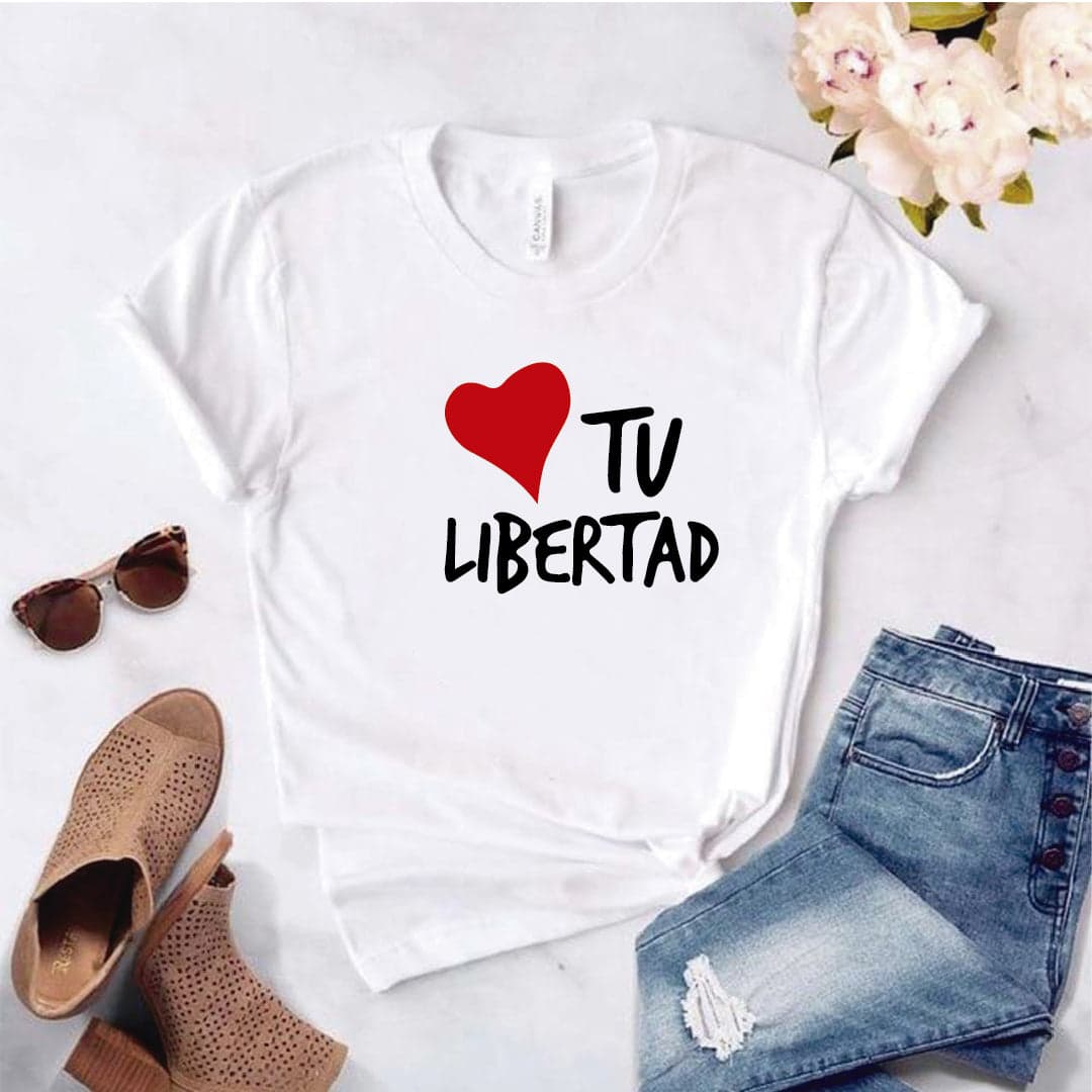 Camisa estampada  tipo T-shirt AMA TU LIBERTAD — foto 3
