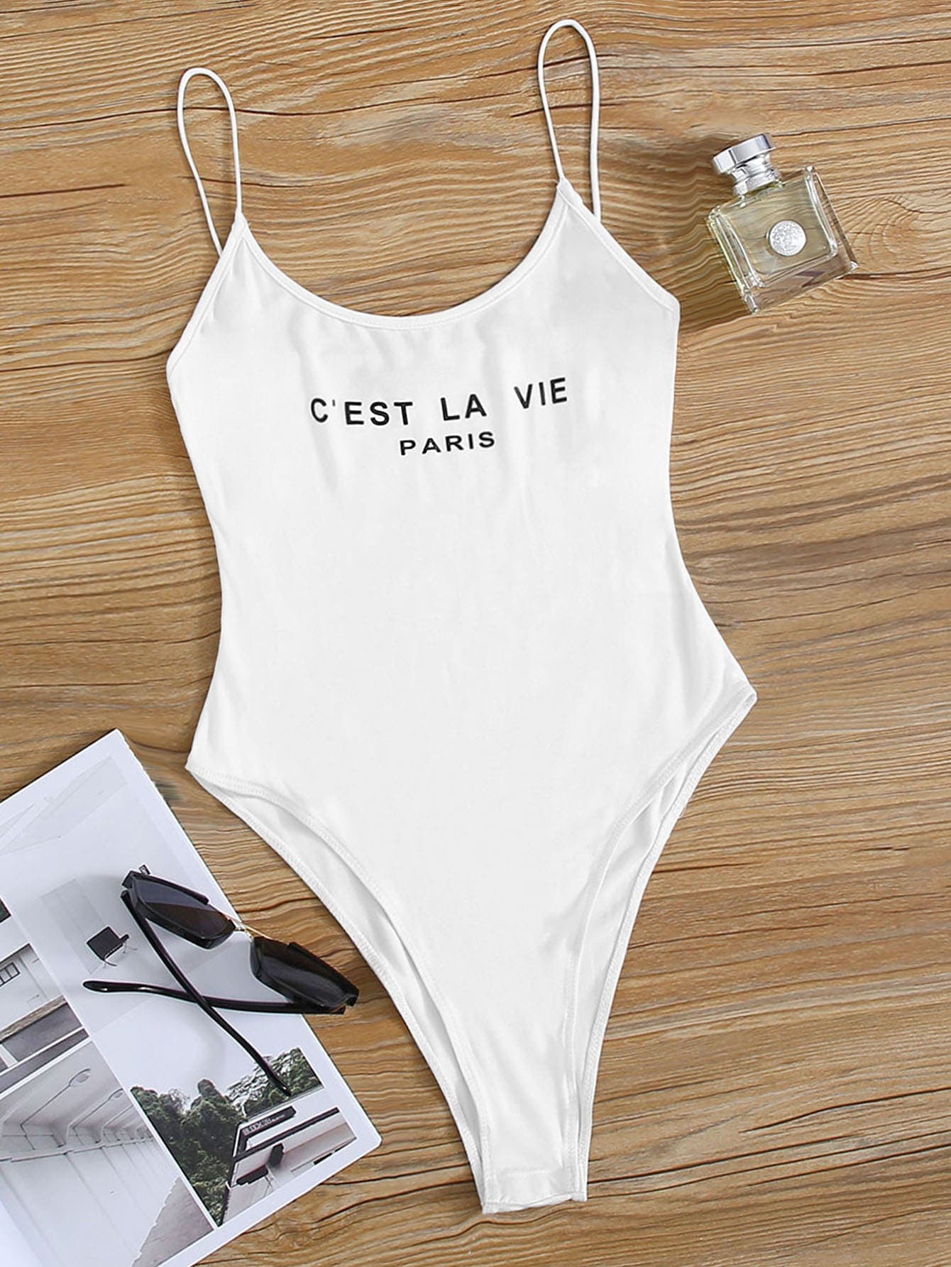 BODY TIRANTES CUELLO CEST LA VIE — foto 1