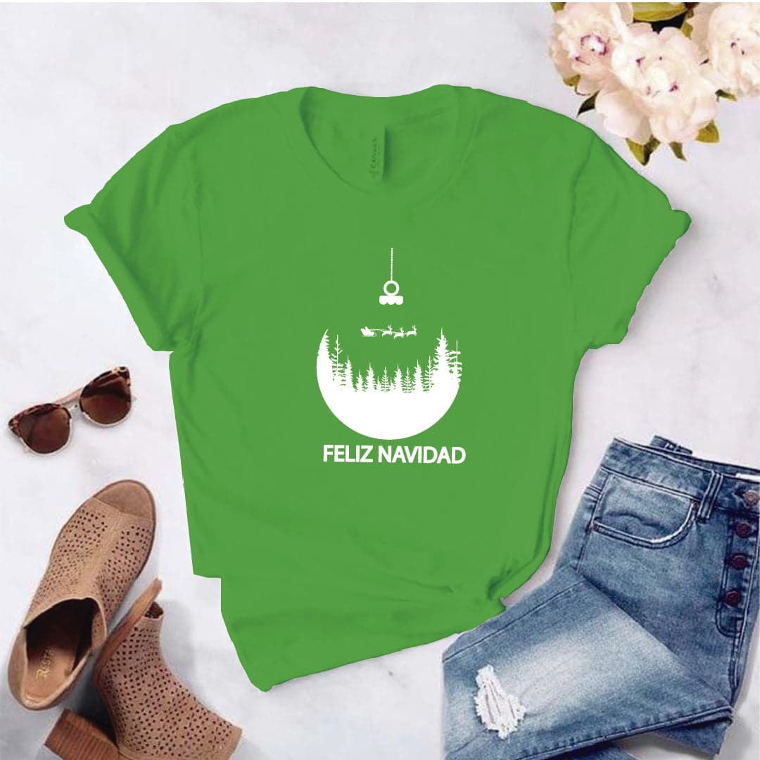 Camisa estampada  tipo T-shirt Feliz Navidad lunar Santa Sobre el bosque — foto 5