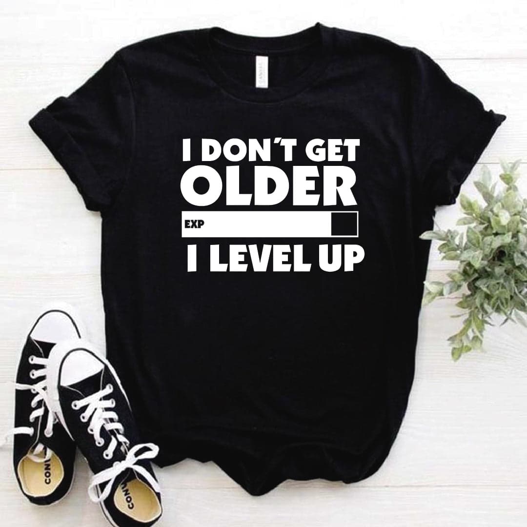 Camisa estampada tipo T- shirt I DONT GET OLDER (DAMA) — foto 2
