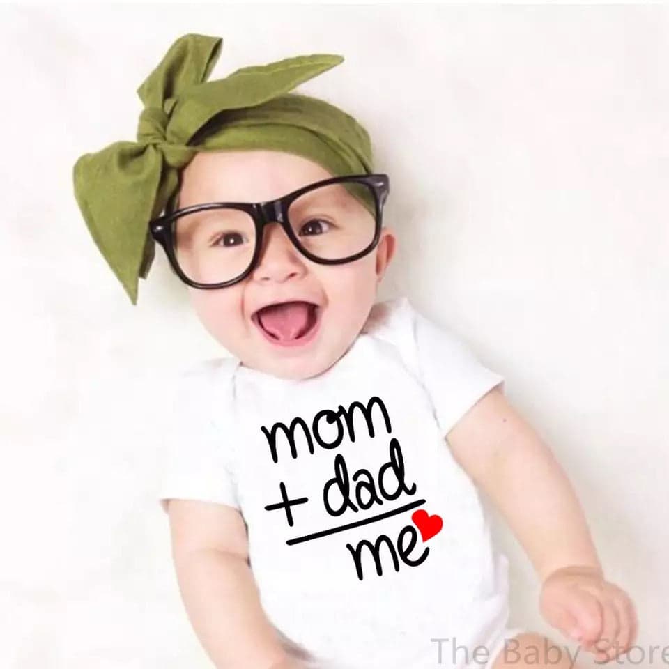 Body para bebe (mameluco) estampado MOM + DAD ME — foto 2