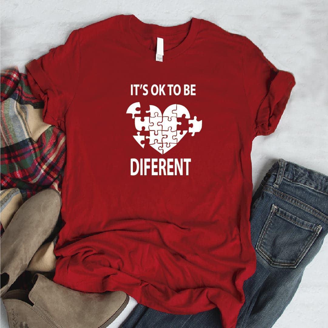 Camisa estampada  tipo T-shirt  ITS OK TO BE DIFERENT — foto 8