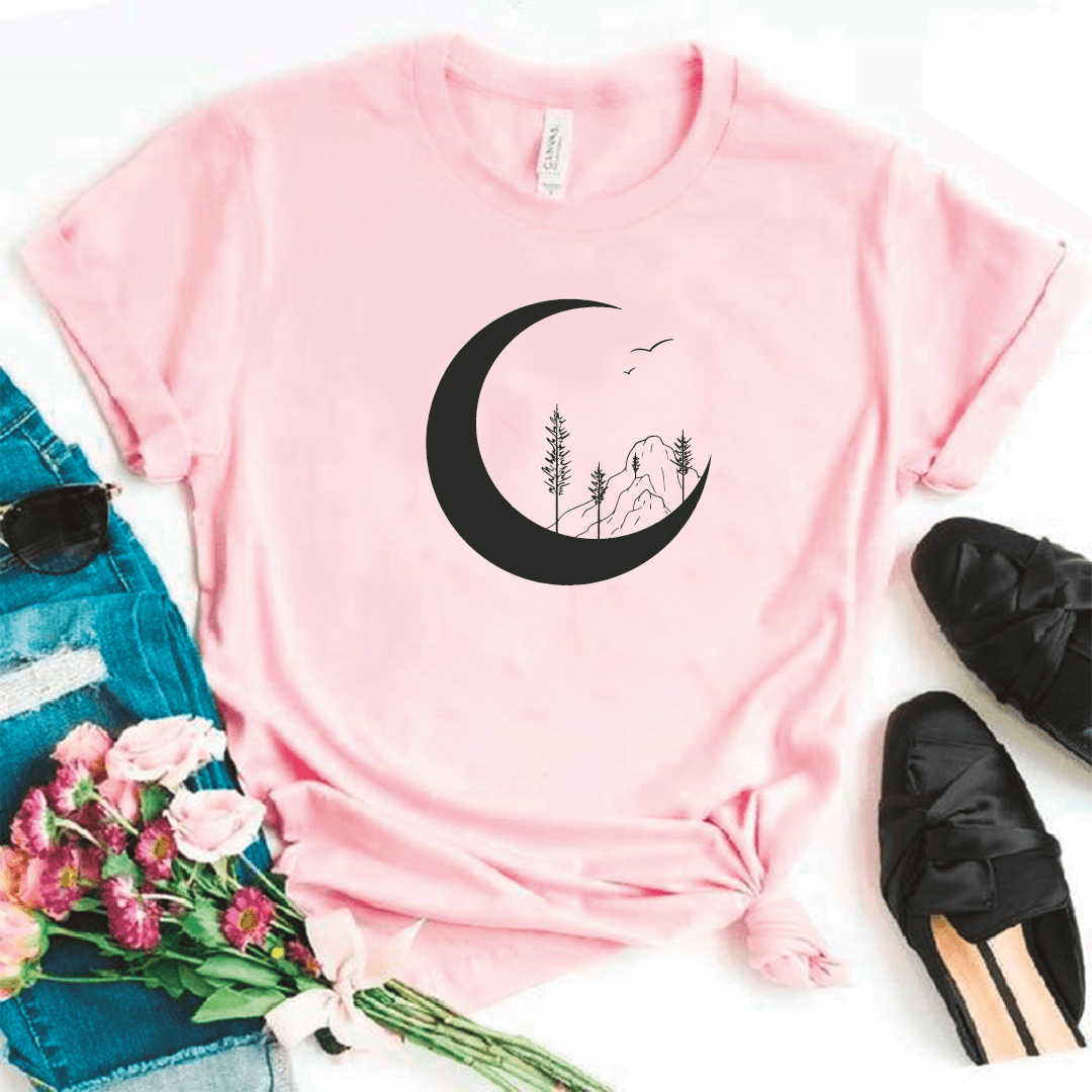 Camiseta estampada tipo T-shirt LUNA MONTAÑA Y ARBOLES CON PAJAROS — foto 6