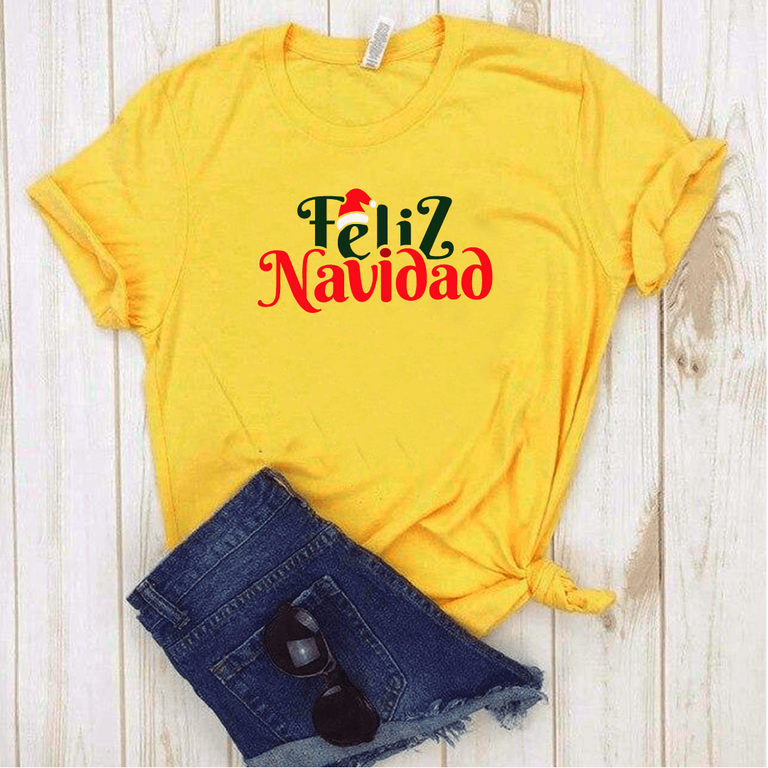 Camisa estampada tipo T-shirt (NAVIDAD) Feliz navidad (letras de colores) — foto 2