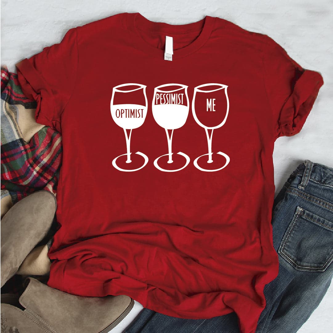 Camisa estampada tipo T-shirt TRES COPAS DE VINO (optimist , pessimist, me) — foto 1