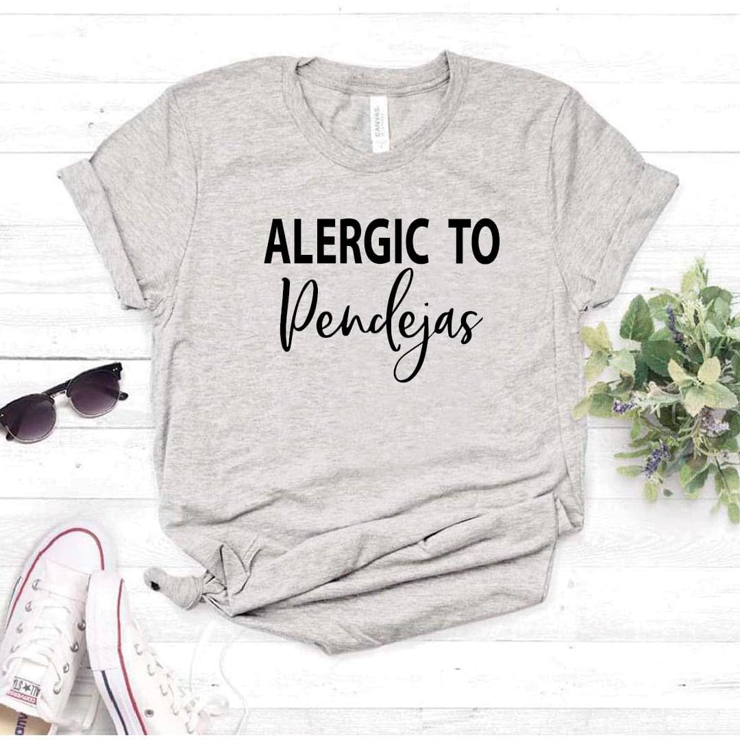 Camisa estampada tipo T- shirt Alergic to  Pendejas — foto 5