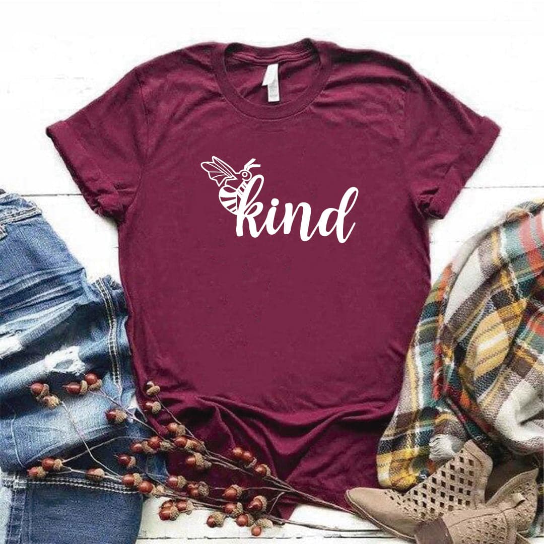 Camisa estampada  tipo T-shirt  BE KIND ABEJA DIBUJO — foto 3