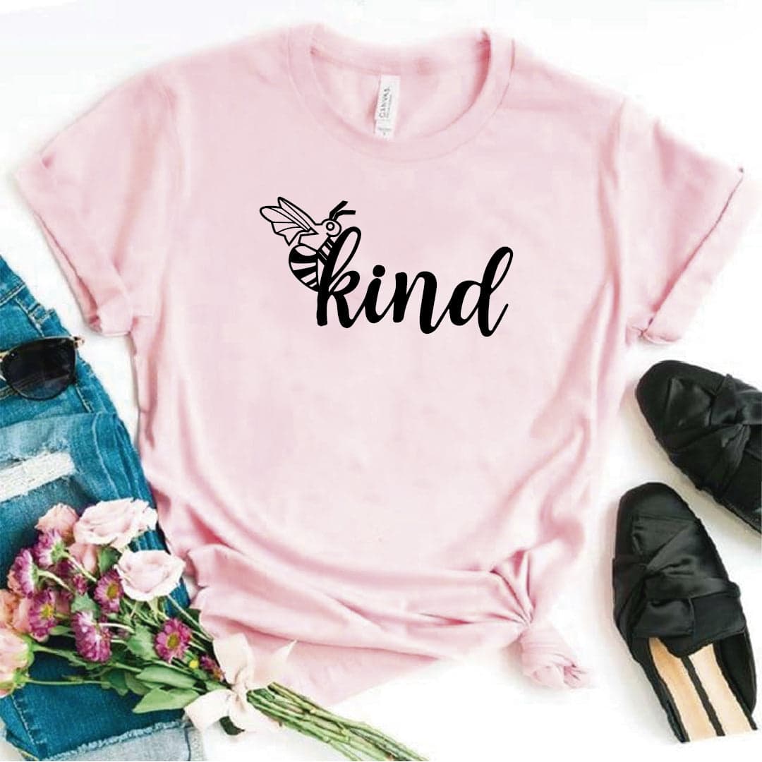 Camisa estampada  tipo T-shirt  BE KIND ABEJA DIBUJO — foto 6