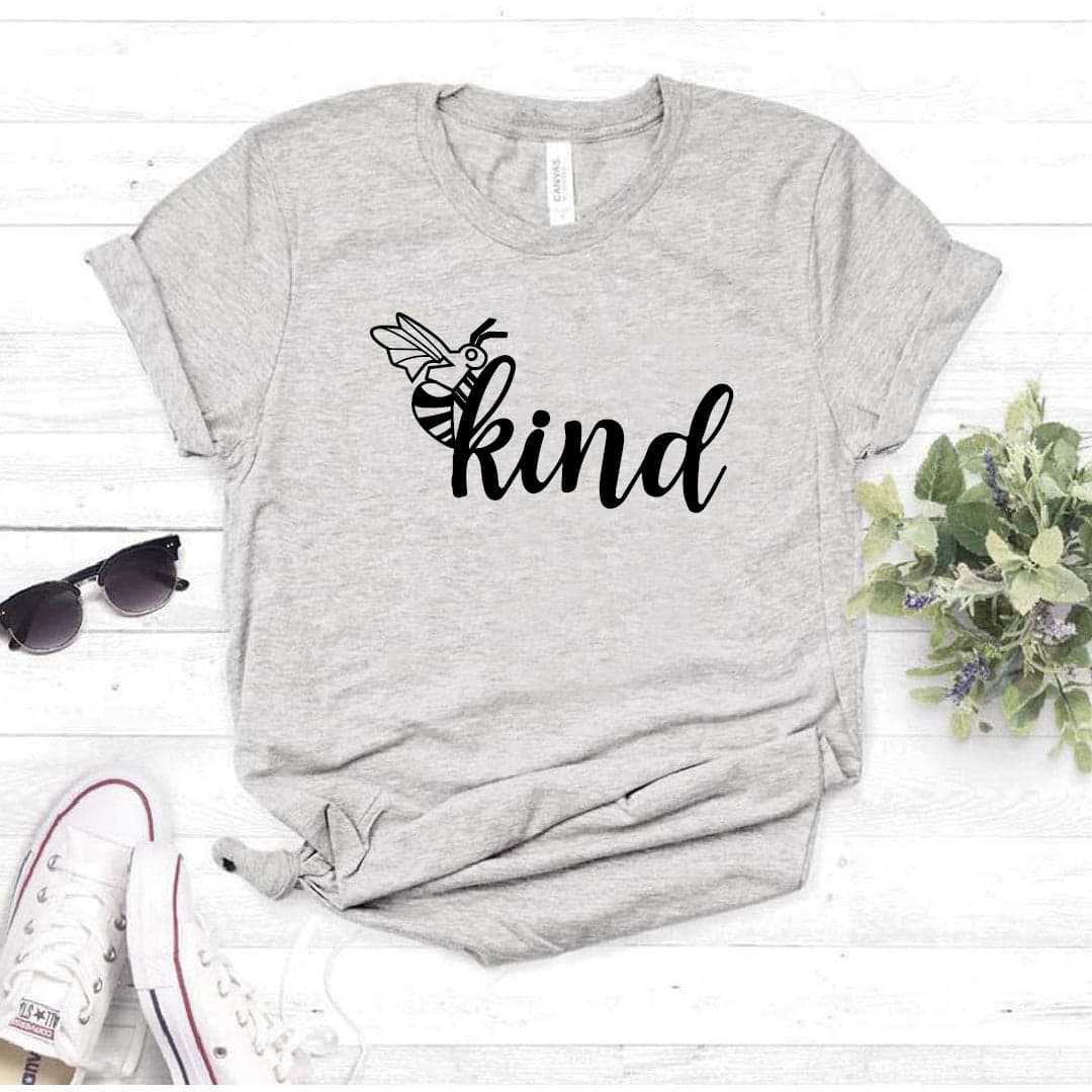 Camisa estampada  tipo T-shirt  BE KIND ABEJA DIBUJO — foto 7