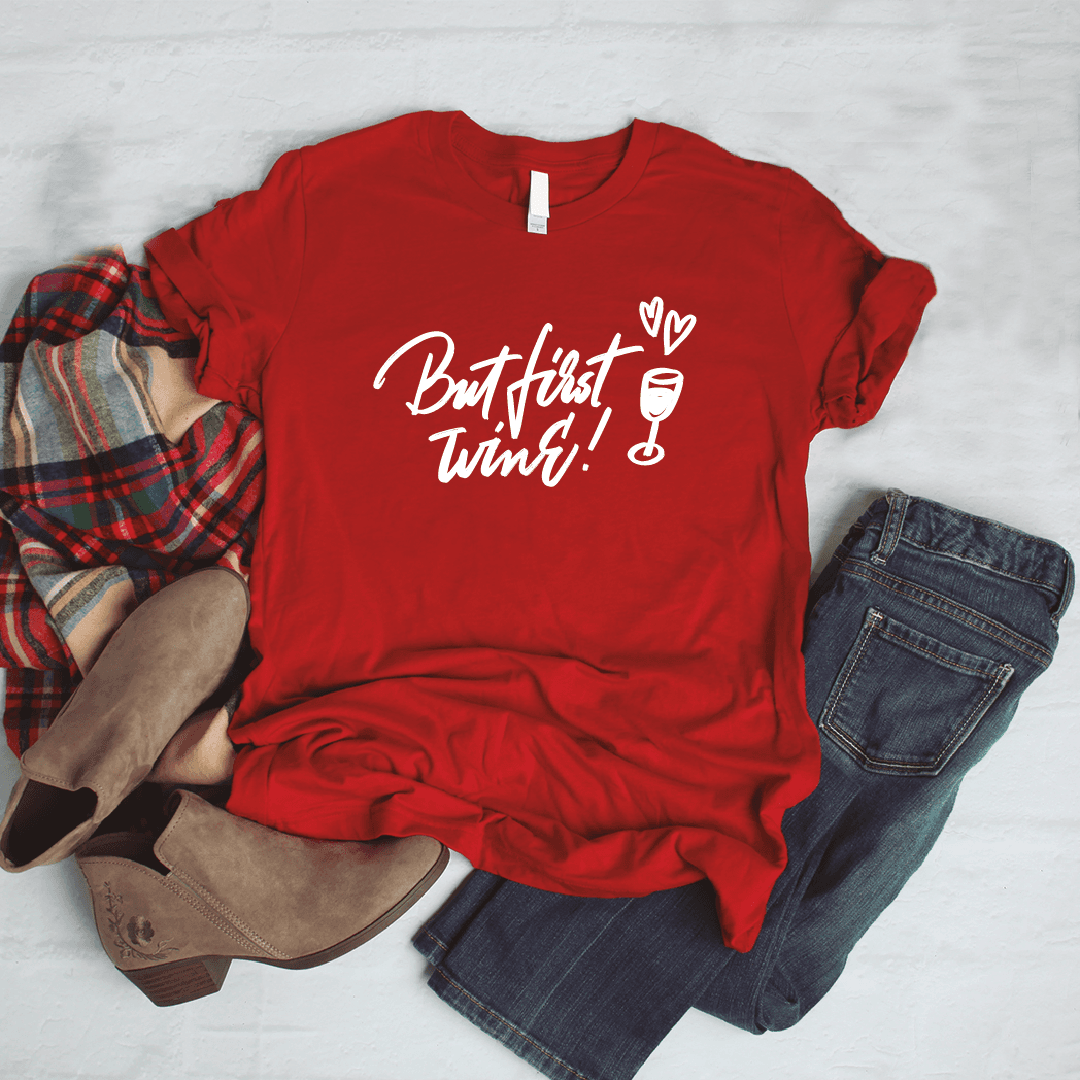 Camisa estampada tipo T- shirt But First Wine (Copas Corazón) — foto 3