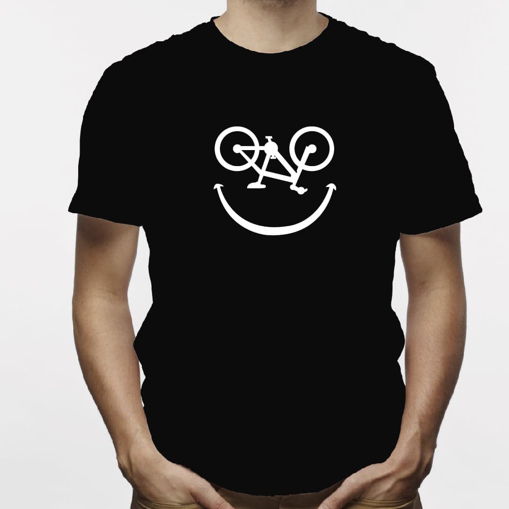 Camisa estampada para hombre  tipo T-shirt Bicicleta carita feliz — foto 1