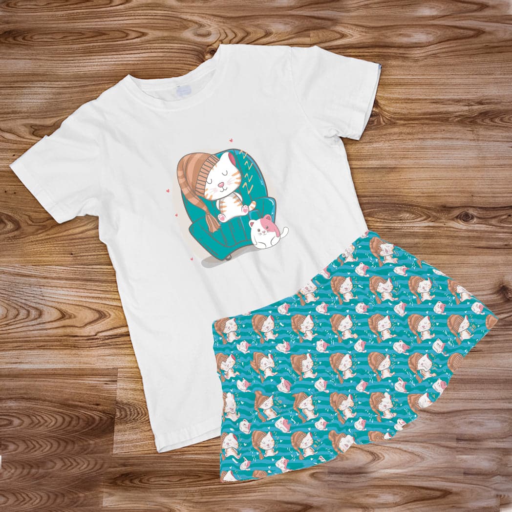Pijama Estampada en poli algodón de Short Gatico Sofa Durmiendo — foto 1