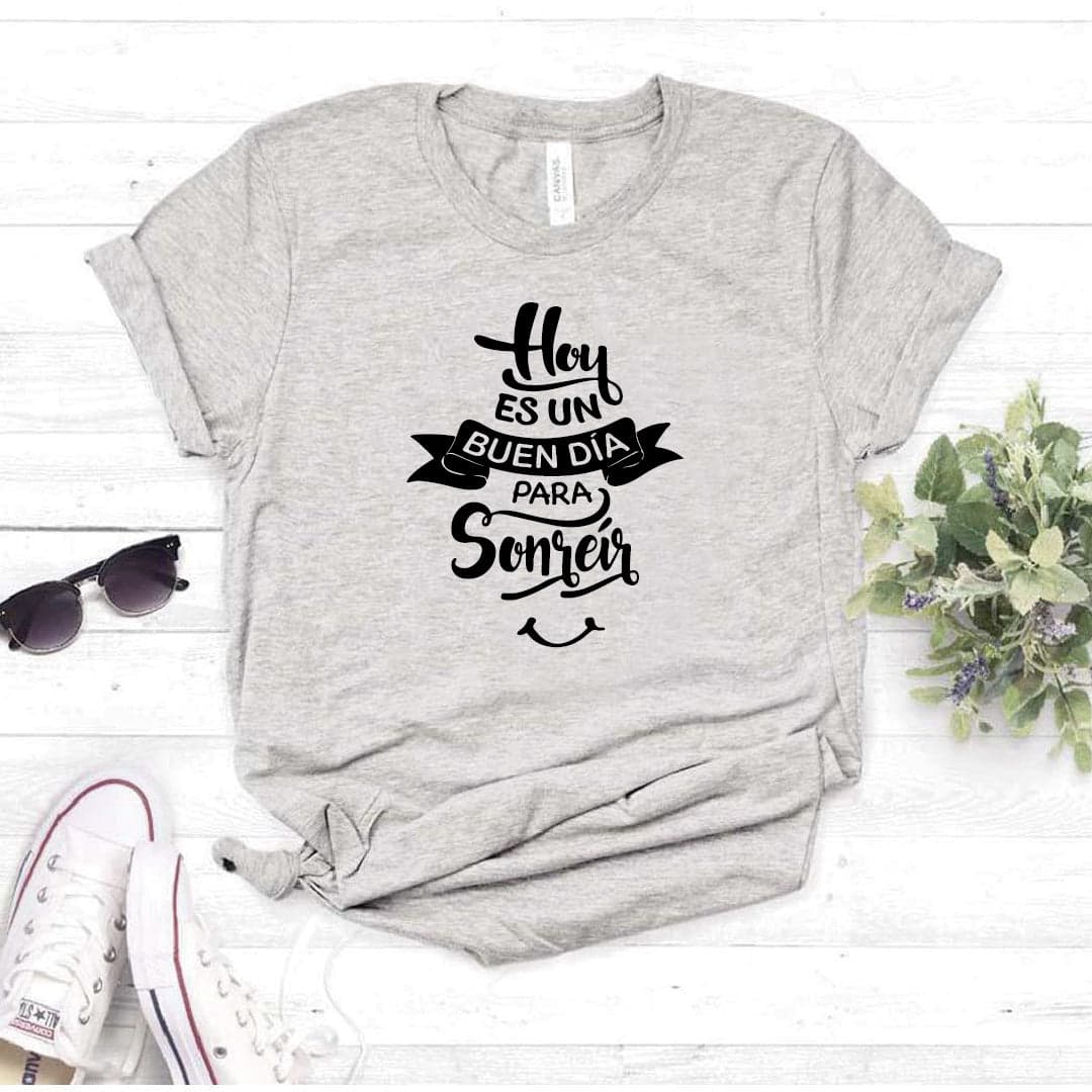 Camisa estampada  tipo T-shirt Hoy es un  buen dia para sonreir — foto 1