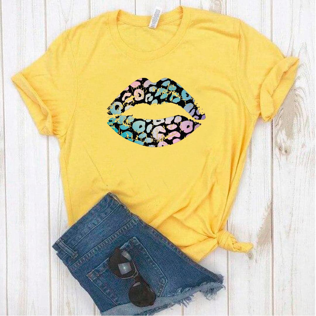 Camisa estampada en algodon para mujer tipo T- shirt labios azul y rosado — foto 4