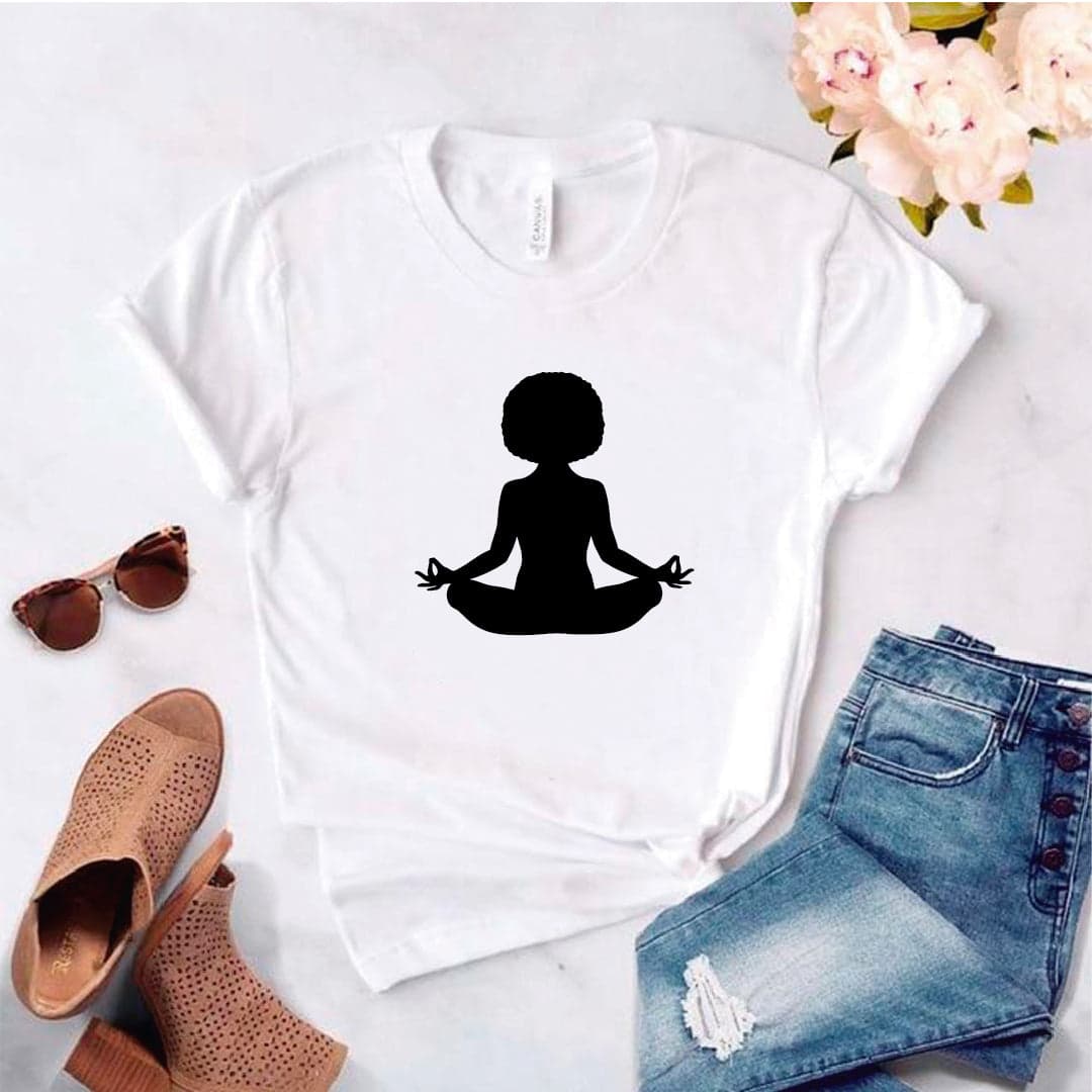 Camisa estampada tipo T- shirt Mujer Afro meditando — foto 1
