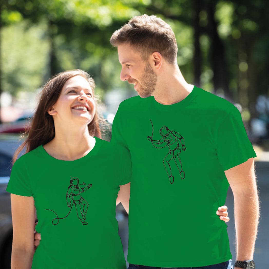 Camiseta estampada pareja T-shirt pareja astronauta — foto 4