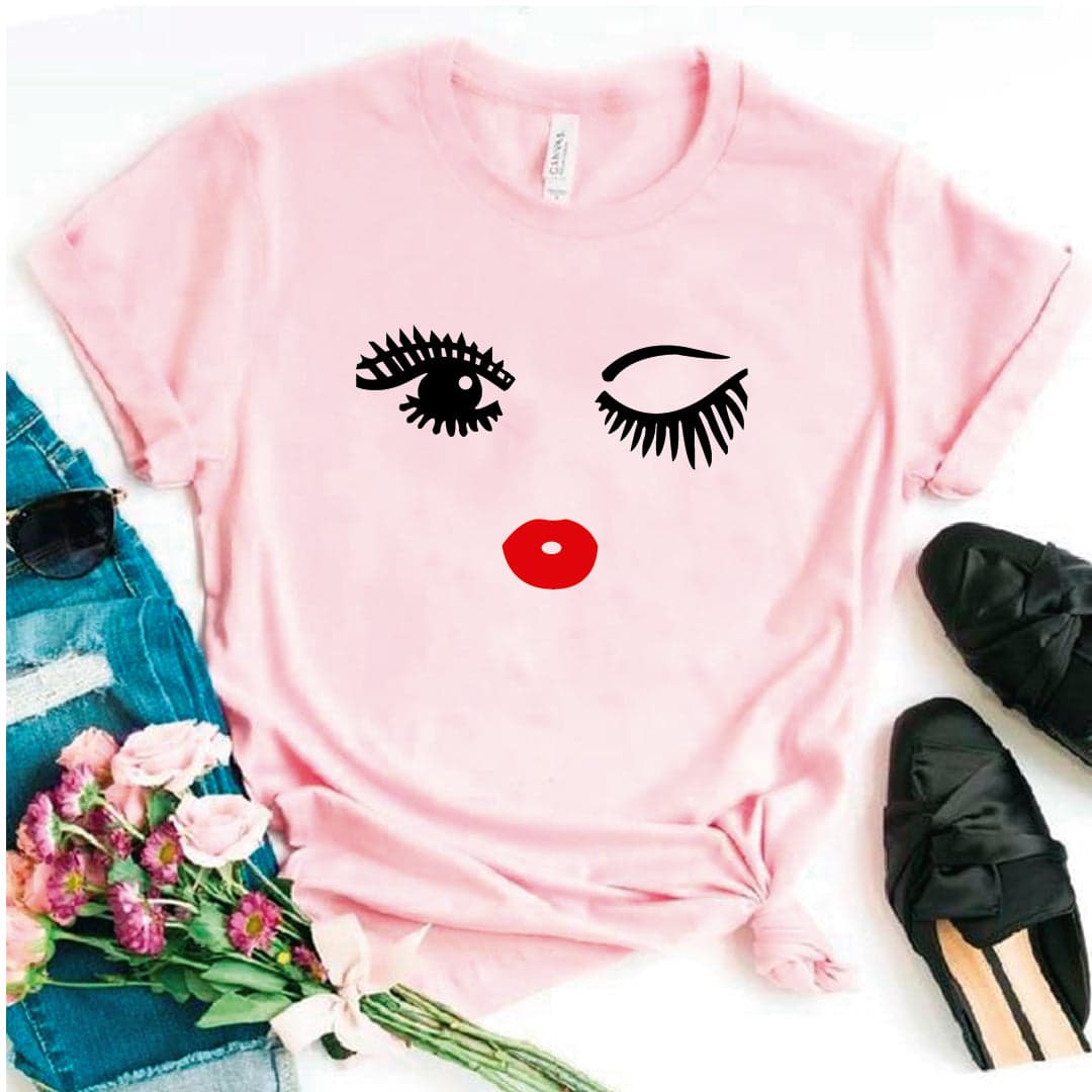 Camisa estampada tipo T- shirt Pestañas Labios Picando el Ojo — foto 4