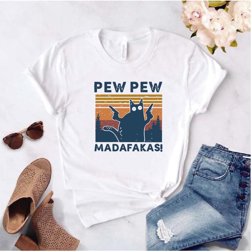 Camisa estampada  tipo T-shirt  de Polialgodón con el modelo PEW PEW MADAFAKA — foto 1