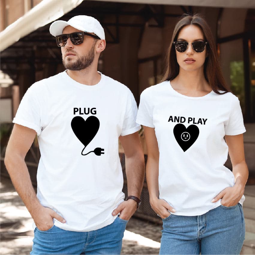 Camiseta estampada tipo T-shirt de pareja Plug and Play — foto 3