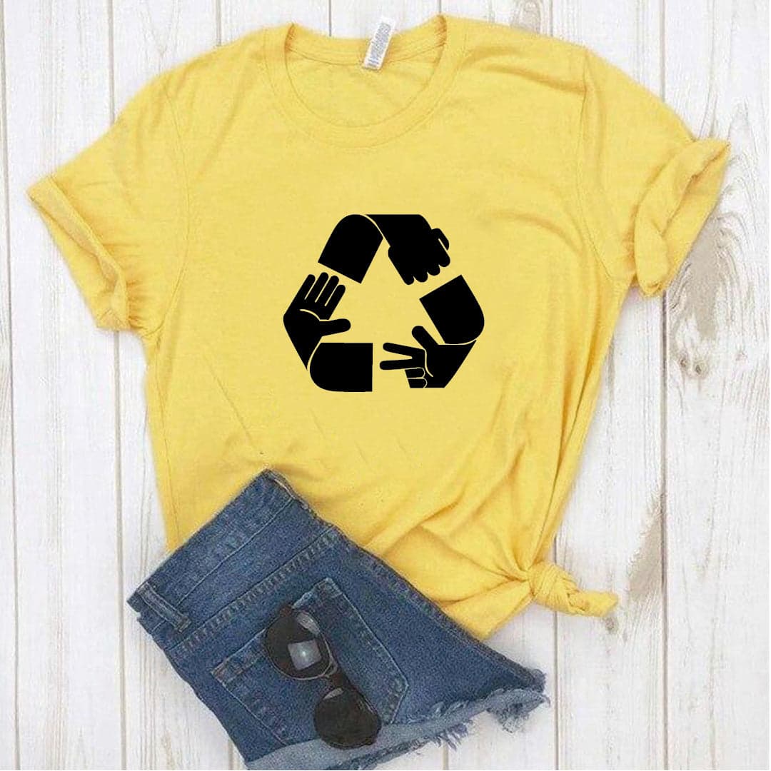 Camisa estampada  tipo T-shirt Piedra papel o tijera (simbolo reciclaje) — foto 7
