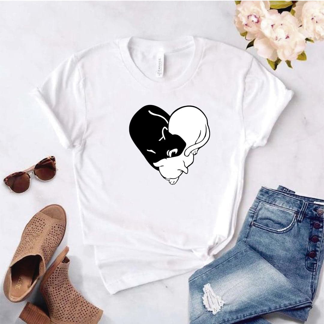 Camisa estampada tipo T-shirt Gato Corazón (enroscados) — foto 1
