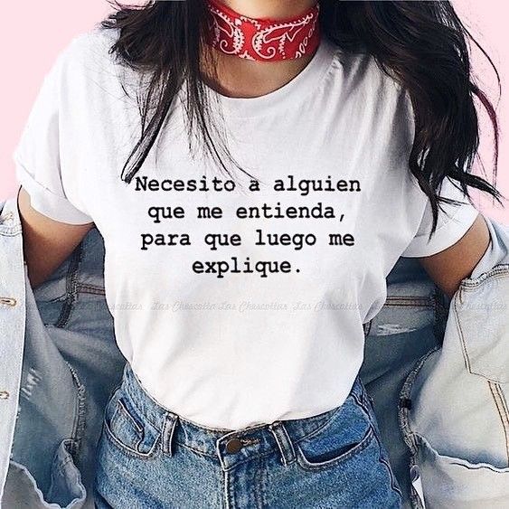 Camiseta 'Busco Comprendedora' - Conexión y Comunicación en Algodón Inspirador