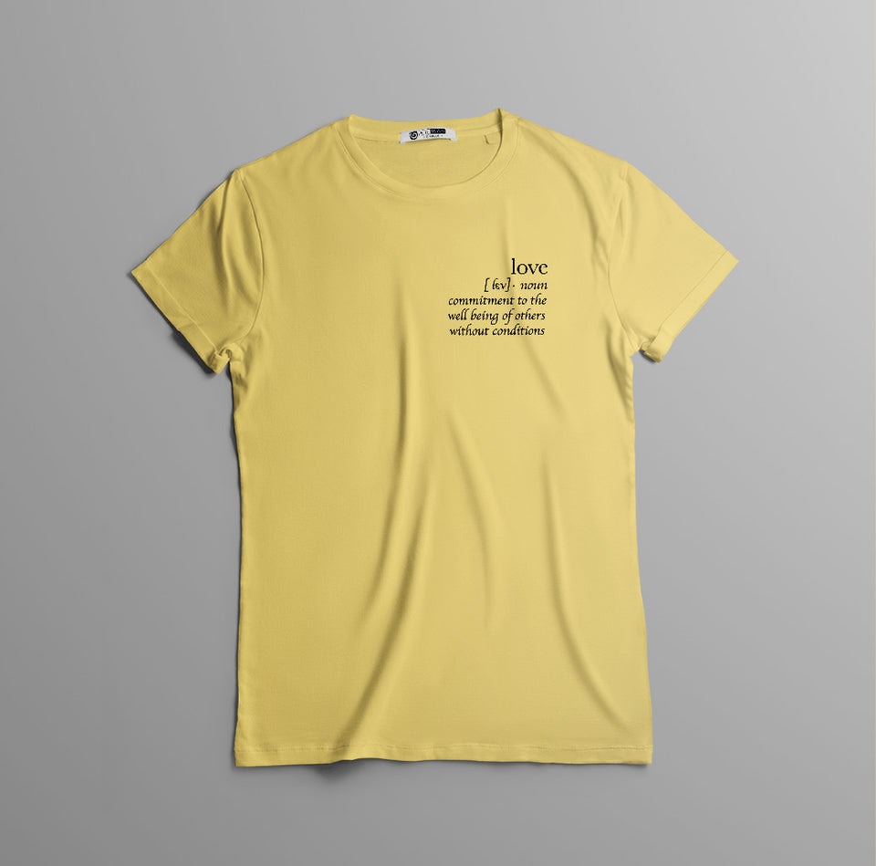 Camiseta 'Amor en Sustantivos' - Estampado LOVE Noun