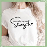 Camiseta 'La Alegría del Señor es mi Fuerza' - Inspiración Espiritual en Algodón de Calidad camiseta cristiana