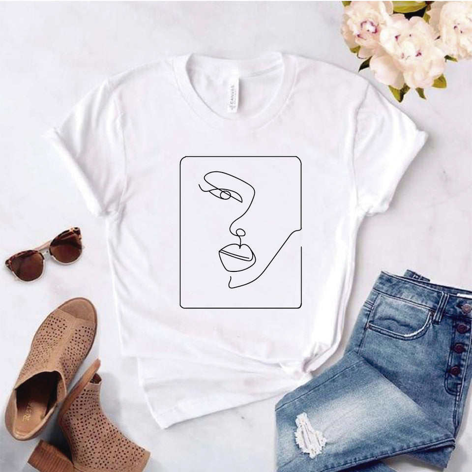 Camisa estampada tipo T-shirt Cara Abstracta