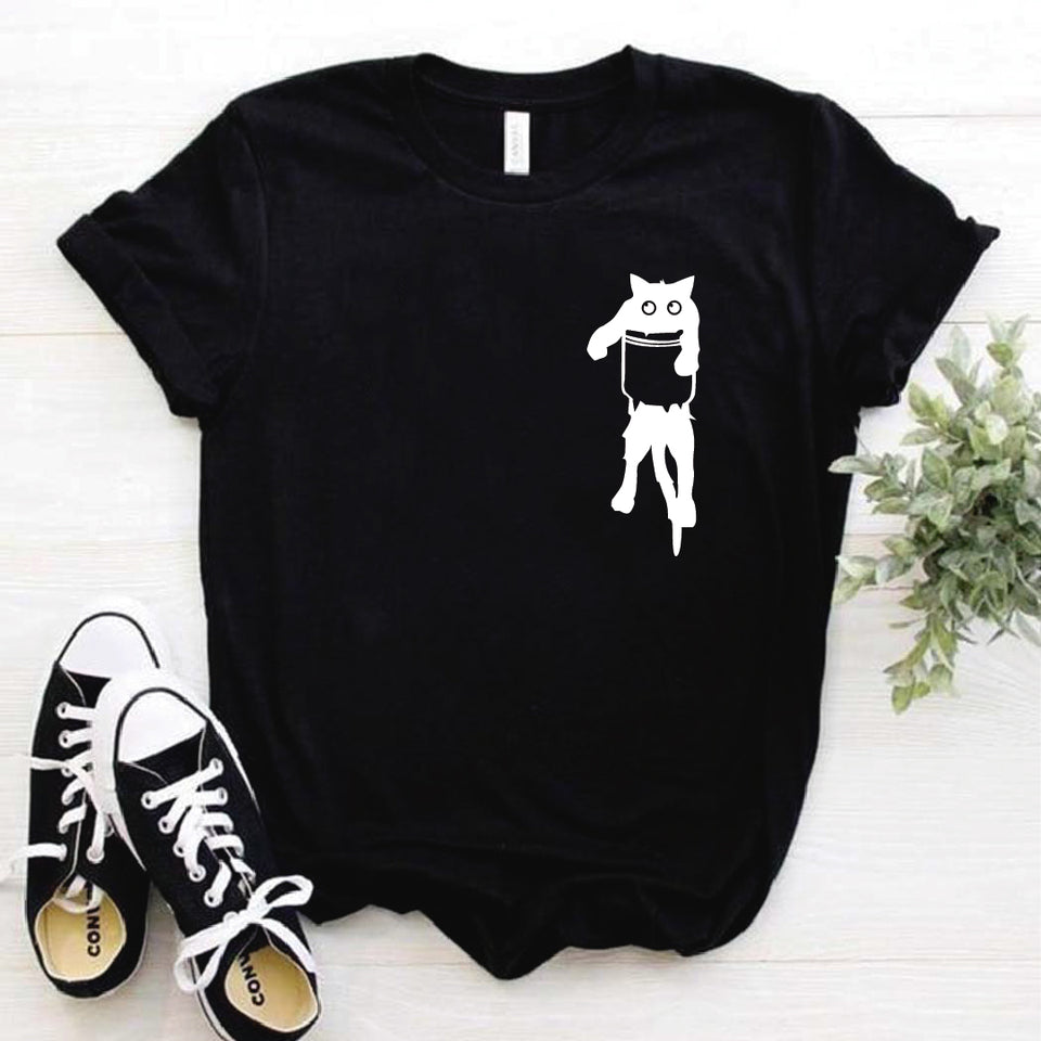 Camisa estampada  tipo T-shirt  gato bolsillo