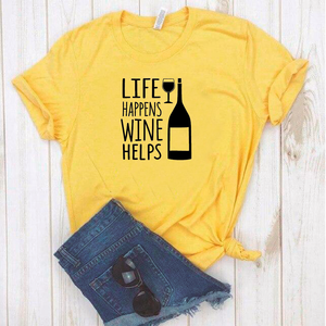 Camisa estampada tipo T- shirt Life Happens Wine Helps