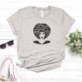 Camiseta estampada tipo T-shirt NEGRA AFRO CON FRASES EN CABELLO